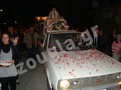 Πήραν εργολαβία τον Επιτάφιο - Μας έγραψε ...το zougla.gr