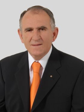 Στο ΛΑ.Ο.Σ ο Κώστας Πατέρας