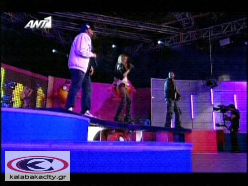 Η Γωγώ Βαϊνά στην εκπομπή "Όλα 9"