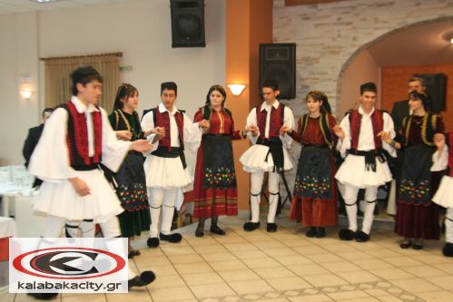 Ετήσιος χορός της Γλυκομηλιάς