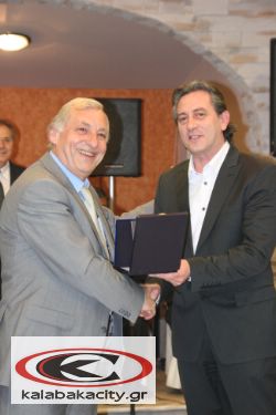 Χόρεψε ο Εθνικός Βράχος Καστρακίου