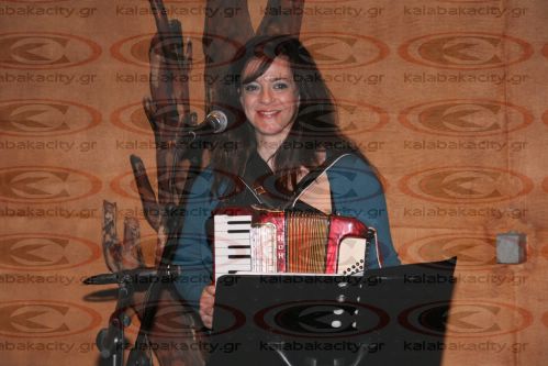 Στο ΑΕΡΙΝΟ τα Σύννεφα με Παντελόνια και ο Μιχάλης Νικολούδης