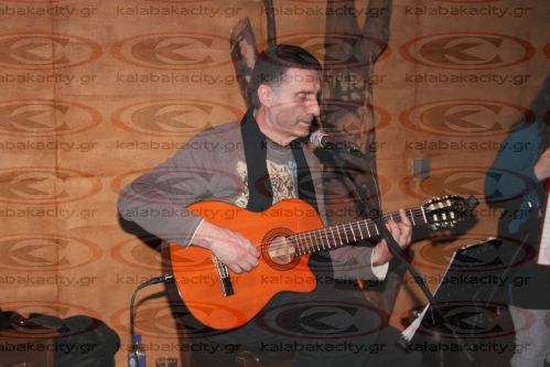 Στο ΑΕΡΙΝΟ τα Σύννεφα με Παντελόνια και ο Μιχάλης Νικολούδης