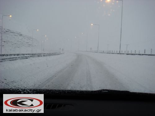 Προβλήματα από την χιονόπτωση στο οδικό δίκτυο - Εγνατία