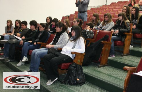 Θεατρικό Εργαστήρι "Επί Σταγών" - Συνέντευξη Τύπου για το "όνειρο του σκιάχτρου"