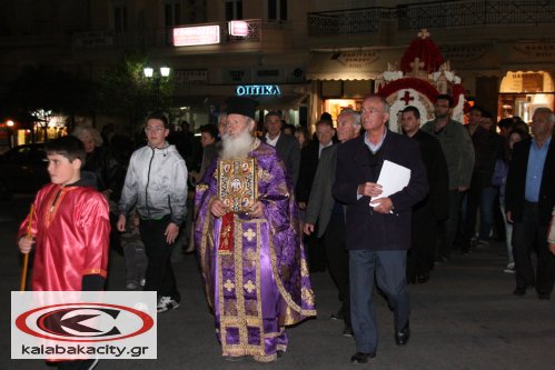 Μ. Παρασκευή στην Καλαμπάκα - Περιοφορά Επιταφείων