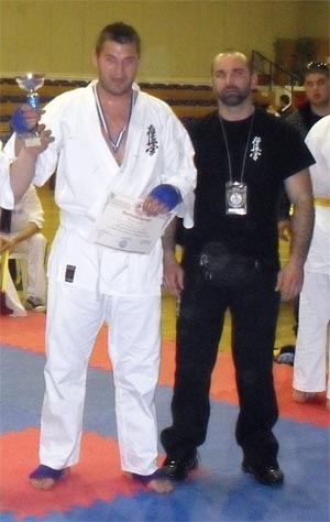 Αθλητικός Σύλλογος KARATE Μετέωρα - KYOKUSHINKAI ΚΑΡΑΤΕ