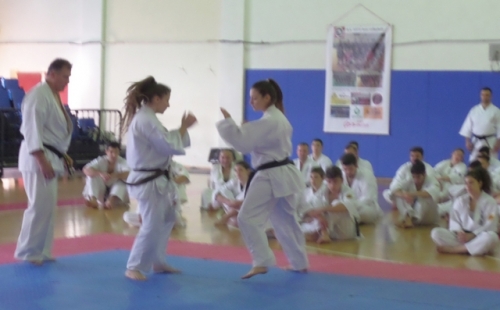 u0393u03A5u039Du0391u0399u039Au0395u03A3