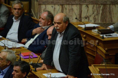 vouli psifos 15 7 21753216