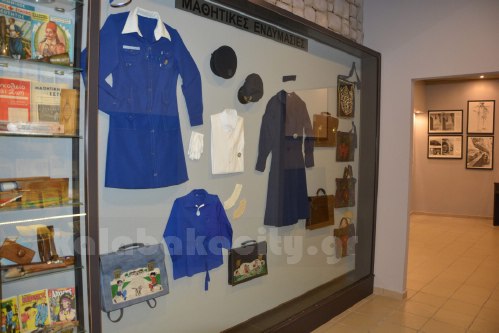 mouseioellinikispaidiakalampakasDSC 079