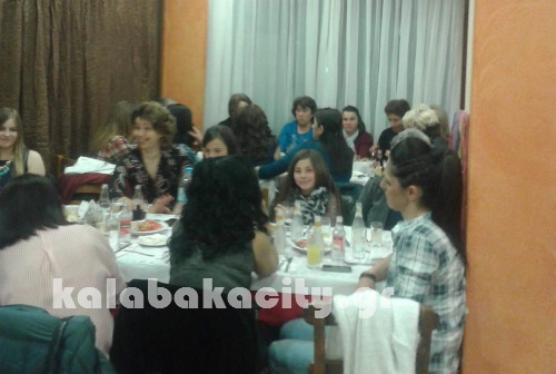 gynaikes xrysomhlia received 1037666692961449