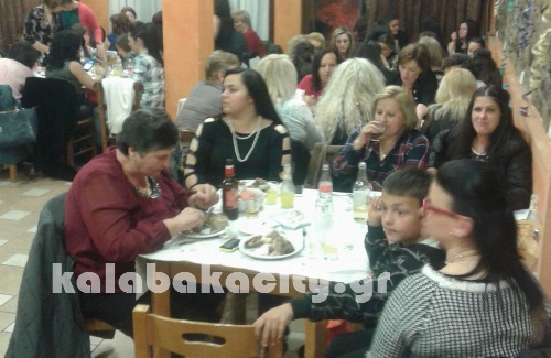 gynaikes xrysomhlia received 1037666786294773