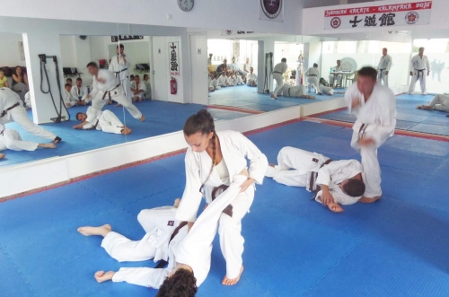 received 286048085076978