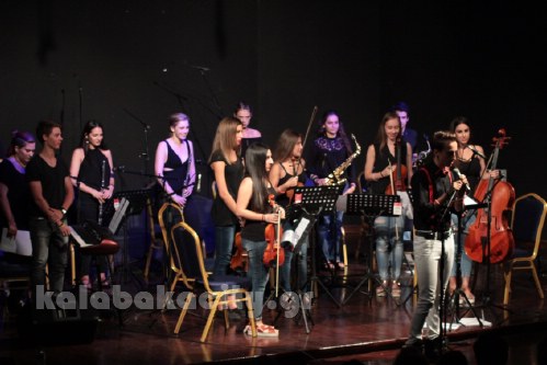 bakass white IMG 5955