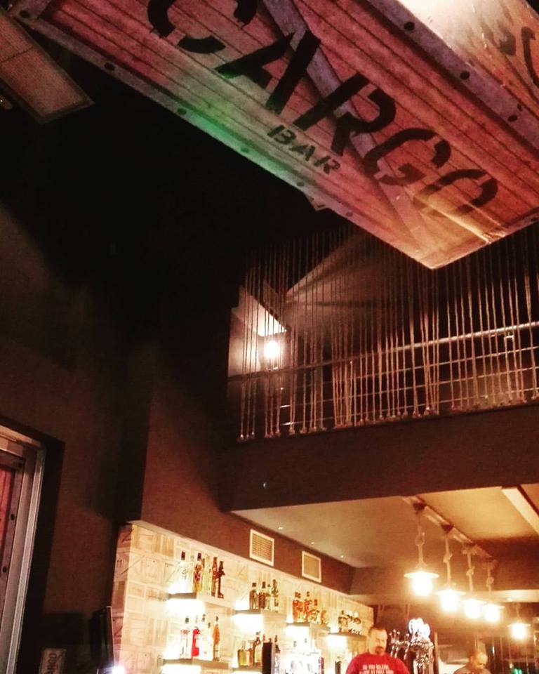 cargo bar1
