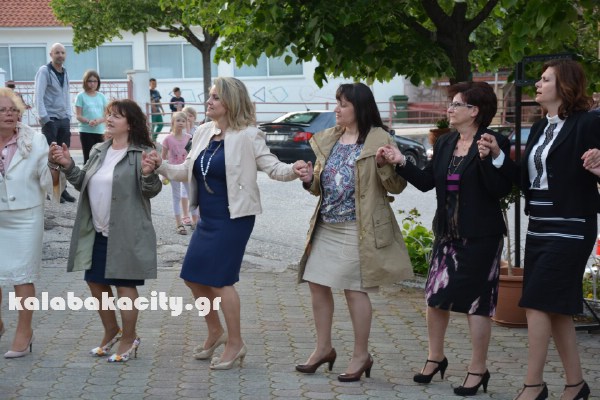 diava tragoudiapasxa 011