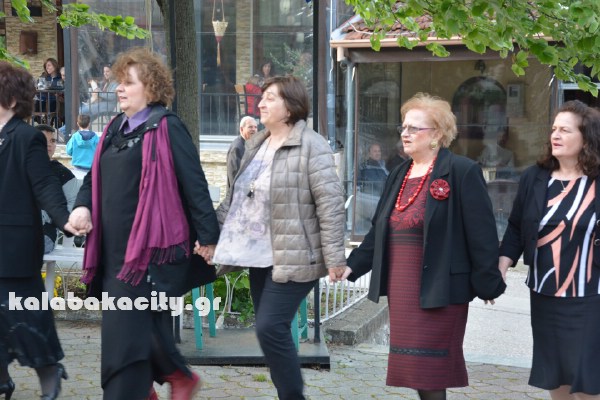 diava tragoudiapasxa 013