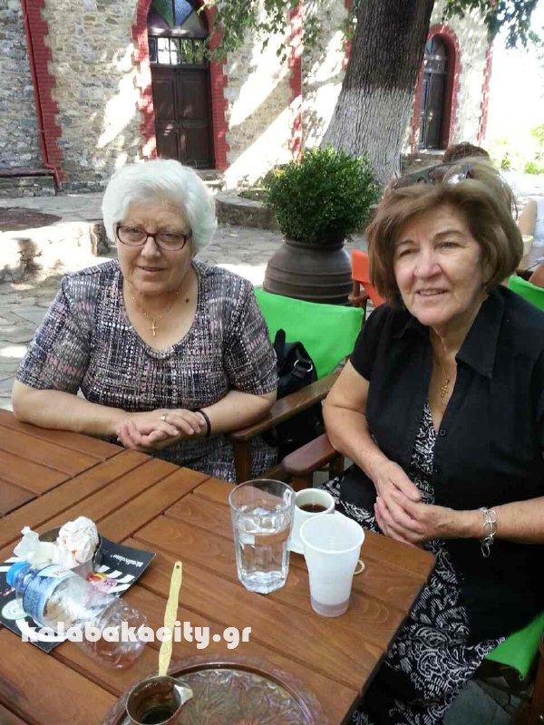 emov image-0-02-05-4945ade902eef3f3c320bcb28a8ffcf731bf04a448baedfc6432f8011736d671-V