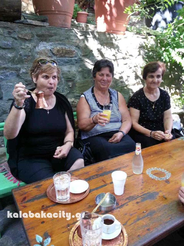 emov image-0-02-05-86315cef650f065a0d688cf9cf2de025d702a17fbd43e7572ec92e69bfaa760a-V