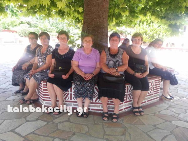 emov image-0-02-05-eca9121decd07735680d599291d339aa53c30329295956166b8aec8254f60da5-V