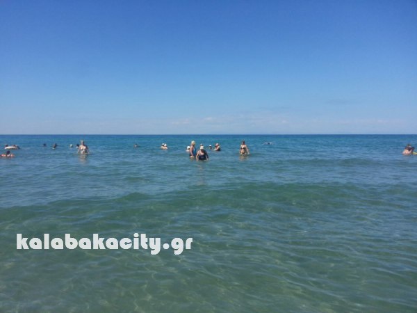 emov image-0-02-05-f459f91406f43f2aa058d042bc2c2af8fc41bce80fe181983c9cf3f821982fcc-V