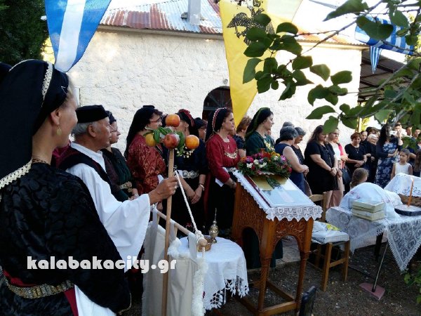 received 1496189747090755