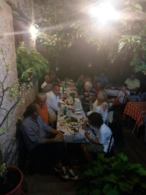 5 f image-0-02-05-a9872526eab89c9109b1ccfbe1b89532f3c22926cd28248236c35812e9412d55-V