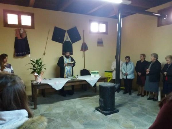 oxyneia 23283343 2053229148244229 817087855 n