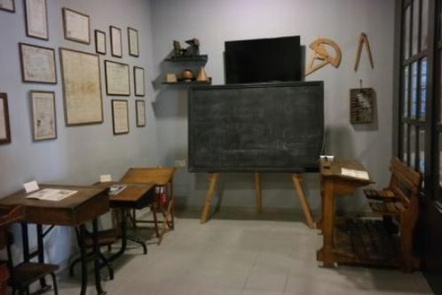 mouseio ellinikis paidias kairis SAM6161