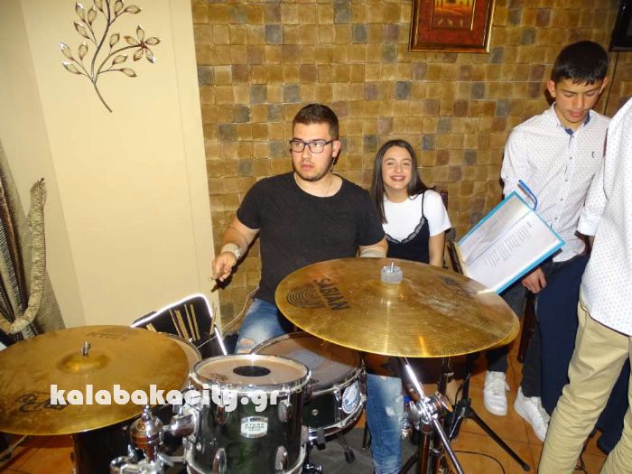 xoros 1o gymnasio 2018DSC01508