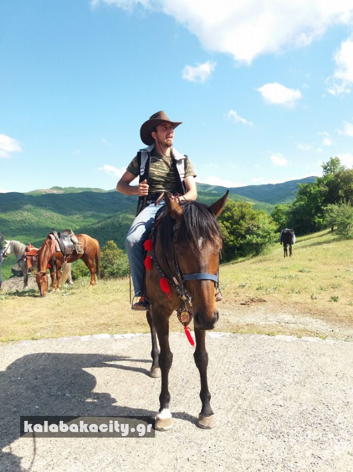 ippiki synantisi 31092143 1880081765357301 3399885331145687040 n