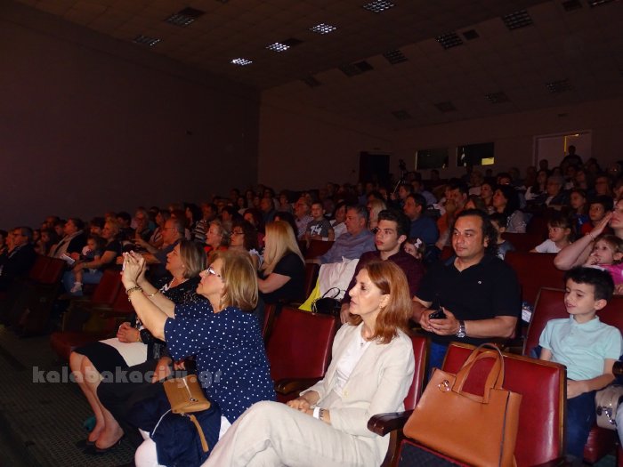 1o dimotiko rebetikoDSC02497