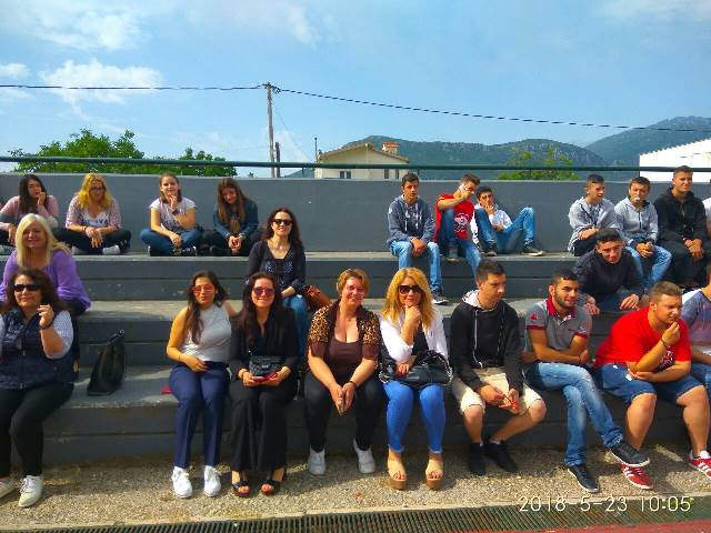 IMG-438adcdd13a4068ddc8bac5101c6004e-V-1