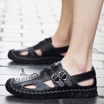 Κλειστά σανδάλια